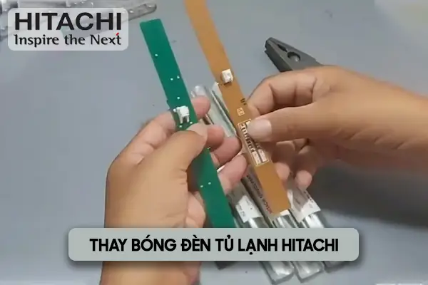 Thay Bóng Đèn Tủ Lạnh Hitachi