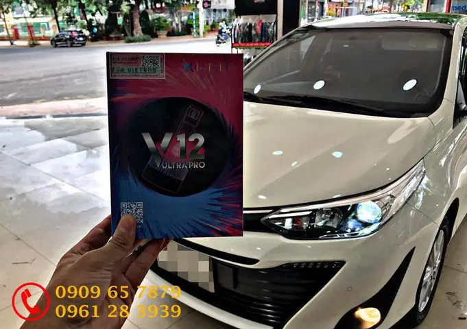 Thay Bóng Đèn Xe Vios
