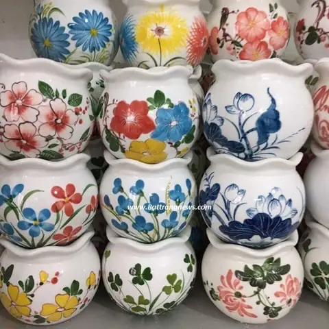 Thay Bóng Đèn Xông Tinh Dầu