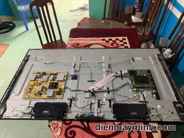 Thay Đèn Led Tivi Toshiba