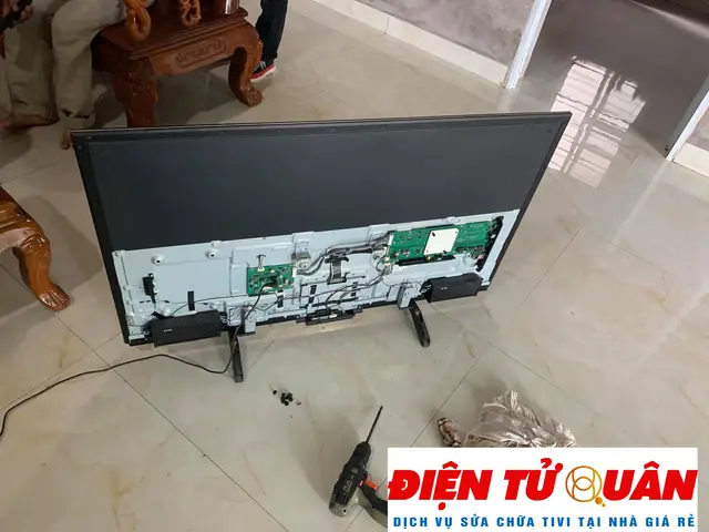 Tivi Tcl Đèn Nguồn Chớp Liên Tục