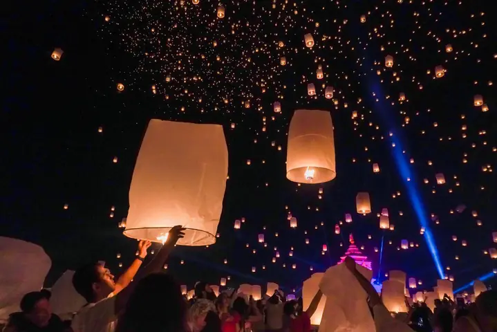 Tour Thái Lan Thả Đèn Trời