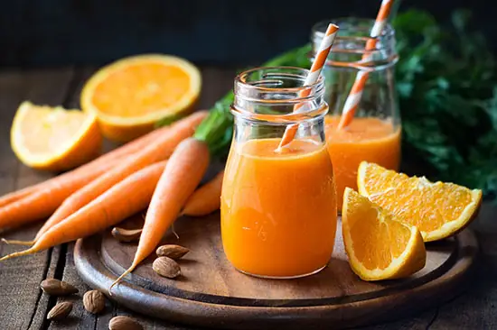 Uống Nước Cam Ngày Đèn Đỏ
