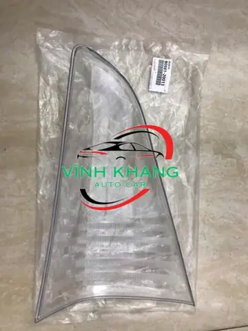Vỏ Đèn Hậu Xe Innova